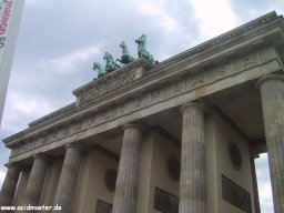 104-0447_img